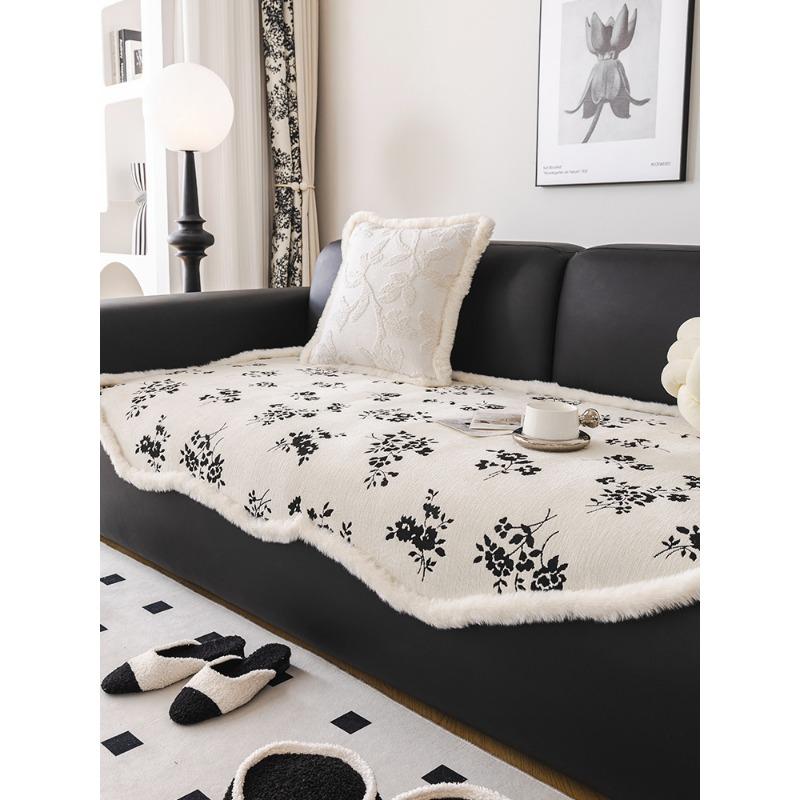 French Entry Lux Sofa Seat Cushions Irregular Shaped Cover Chenille Four Seasons Universal Non-Slip Velvet Feeling Cover Towel