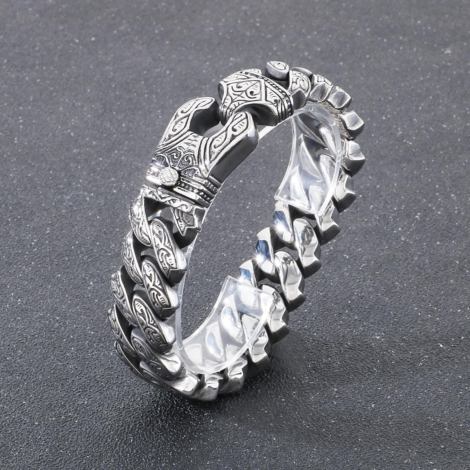 

Punk Style High-end Men s Bracelet Lobster Claw Buckle Cuban Chain Stainless Steel Prayer Amulet Jewelry Gift 23CM