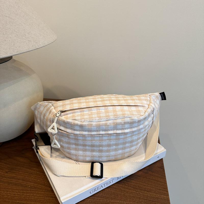 

Plaid fresh 2025 summer new fashion simple foreign style personality casual light shoulder crossbody small square bag хаки