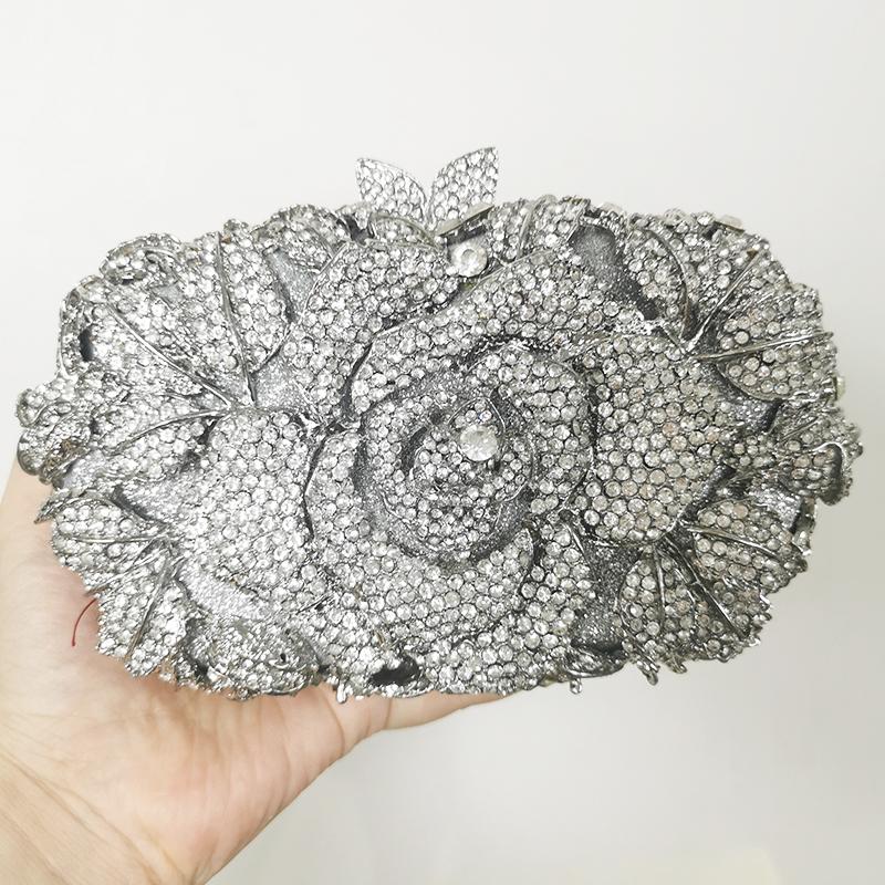 

WHTUOHENG Flower Diamond Evening Clutch Bags White/Purple/Red 9 Colors Purses Women Crystal Dinner Prom Handbag Party Purse 17cmX12cmX6cm серебряный
