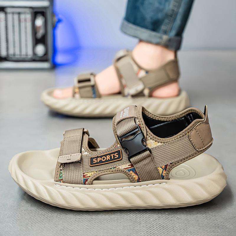 Fashion Summer Adolescent Breathable Flat Bottomed Soft Fashionable Leisure Sandals Men's Ventilation Non-slip Seaside Outdoor Sandals