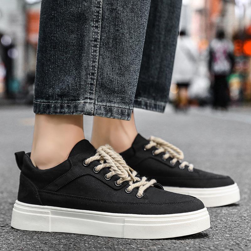 Men's Canvas Skate Shoes Thick Sole Retro Campus Sneakers Breathable Lace-Up Casual Footwear Street Style Versatile Comfort Wear