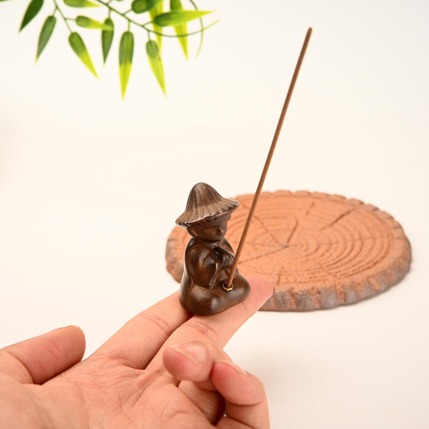 Ceramic Incense Burner for Indoor Use - Creative Holder for Agarwood & Sandalwood