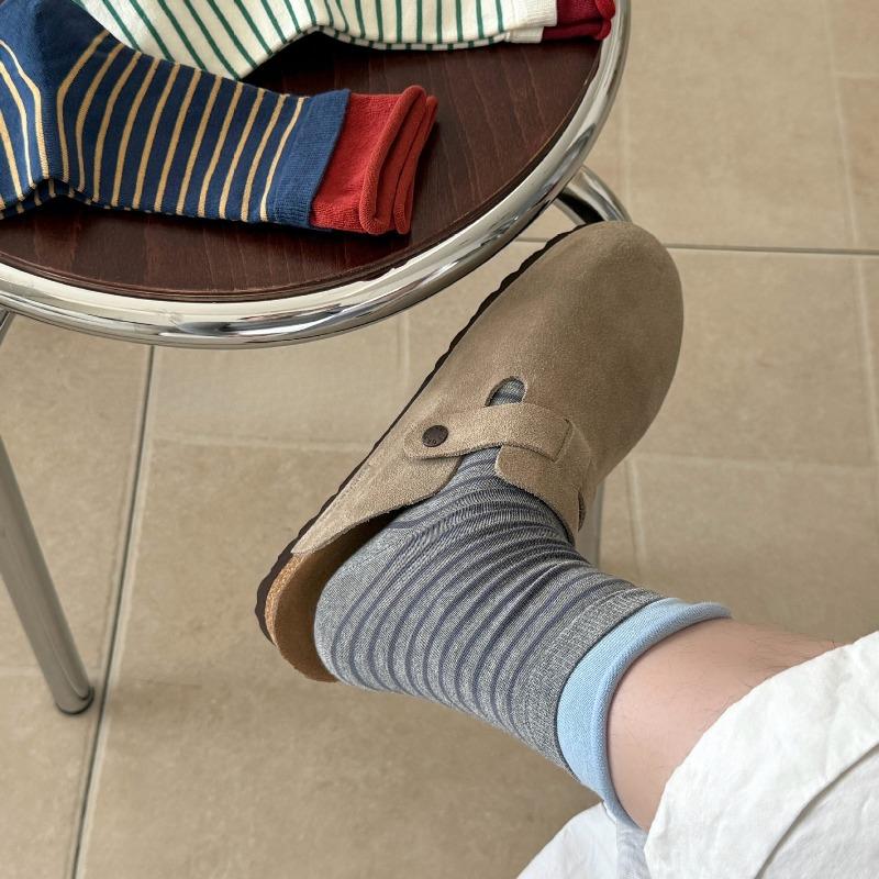 Women's Spring and Autumn Contrast Color Double Roquettes Roll Rim Striped Cotton Boneless Tube Pile Socks