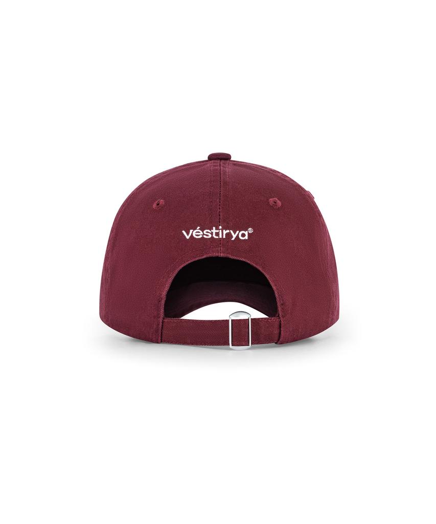 VESTIRYA Witty Lettering Ball Cap Burgundy
