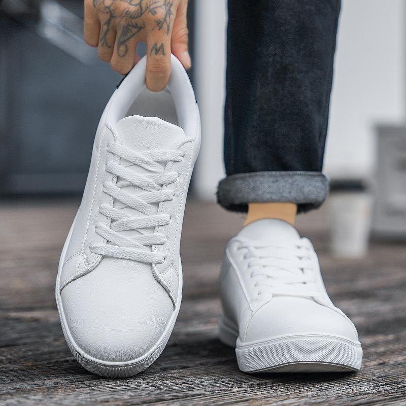 Summer new men's fashion board shoes versatile casual men's large size soft leather shoes