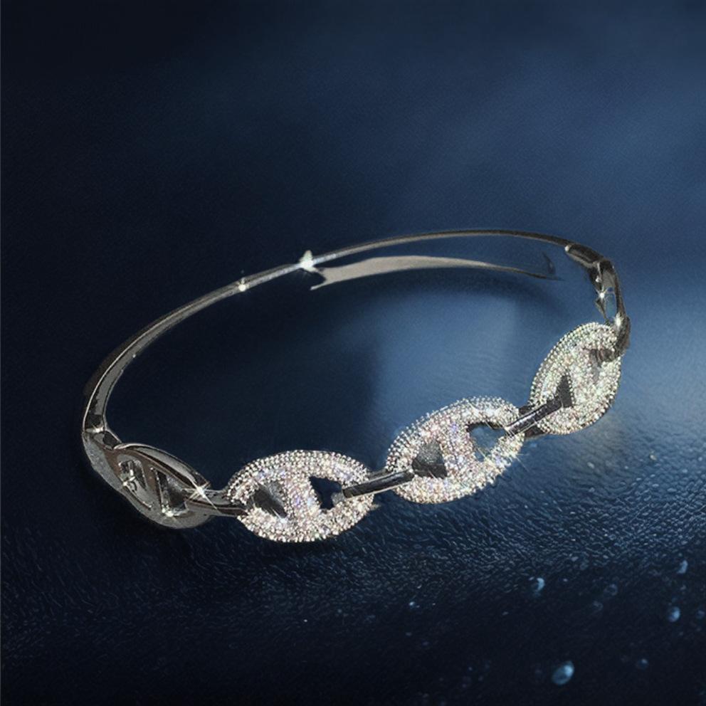 2026 Gold-plated Zircon Fashion Bracelet Big Pig Nose Bracelet Personalized Design Temperament Jewelry