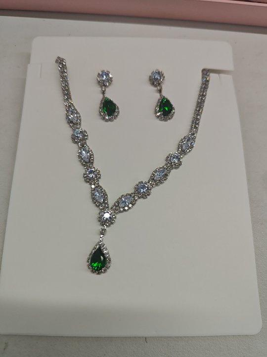 

Ожерелье-подвеска в виде капли циркона, изысканная легкая роскошь, высококлассная цепочка для ключицы, нишевое, универсальное, темпераментное, модное, да