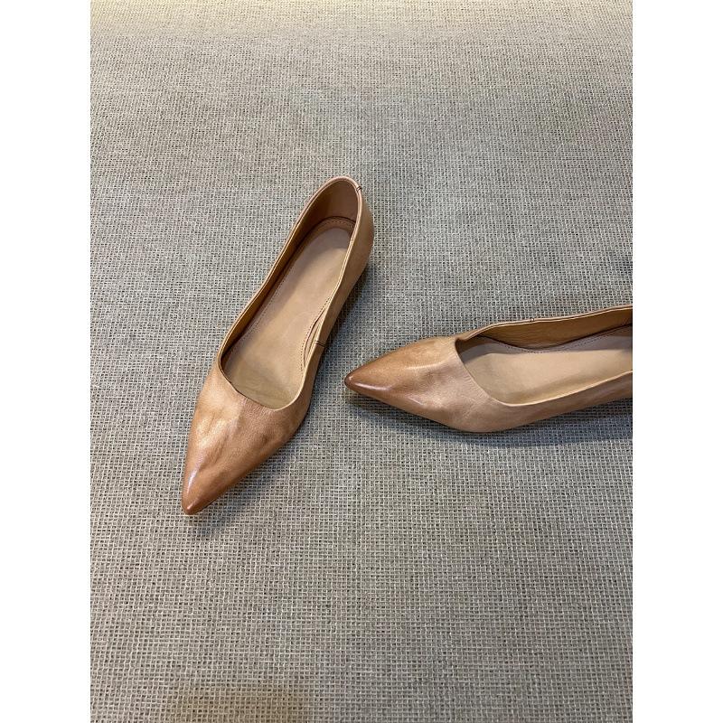 Sheepskin Version~ Pointed Temperament Low Heel Single Shoes Women's Shallow Mouth Commuting Shoes One Pedal French Simple Professional Work Shoes
