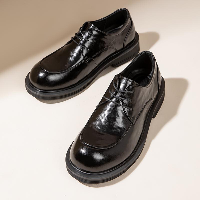 Fashion Black new men's leather shoes Trendy minimalist quality style Business leisure and office Adult height increasing shoes New