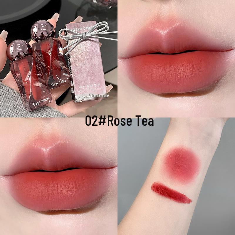 Gege Bear Velvet Matte Lip Mud: Soft Mousse Texture, Mist-like Finish, Stain-resistant, Natural Tint, Whitening Effect.