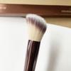Luxury Blush Brush No.15 Angled Stippling Contour Makeup Brush with Soft Synthetic Hair Alumininum Handle