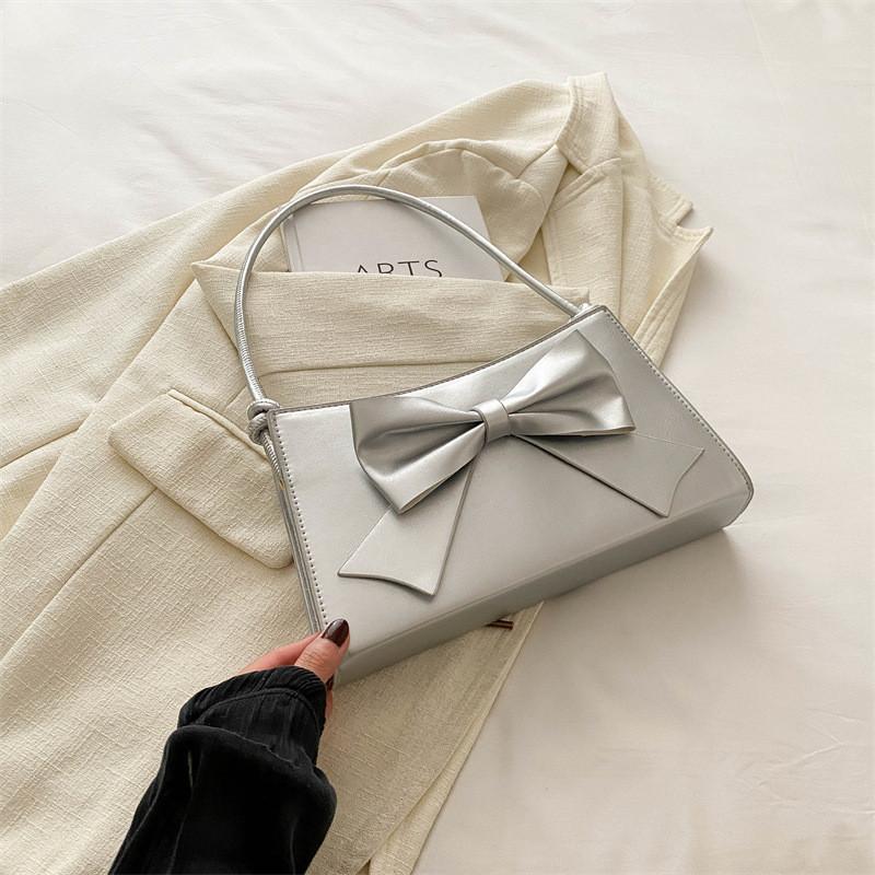 Sophisticated Bowknot Handbag For Women 2024 Summer Street Style Medium Crossbody Bag In Pu Leather