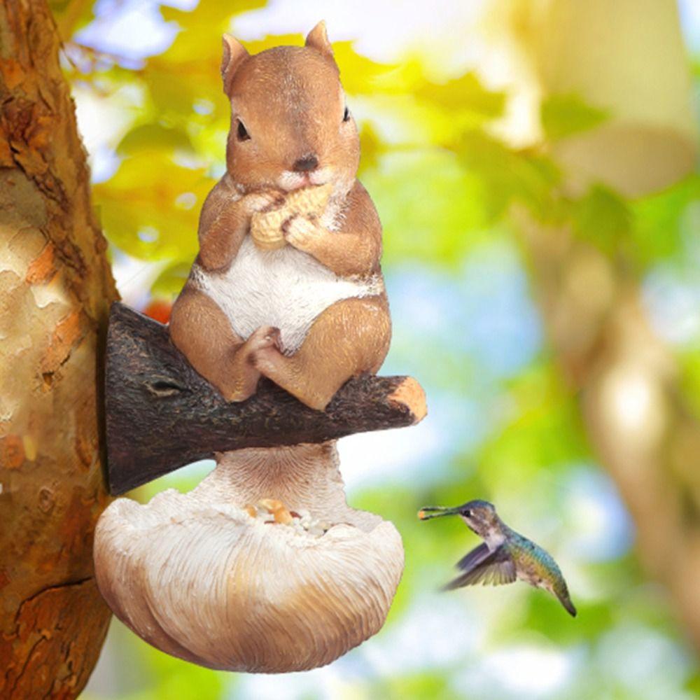 Cute Squirrel Tree Hanging Simulation Animal Figurines Creative Art Statue  Outdoor