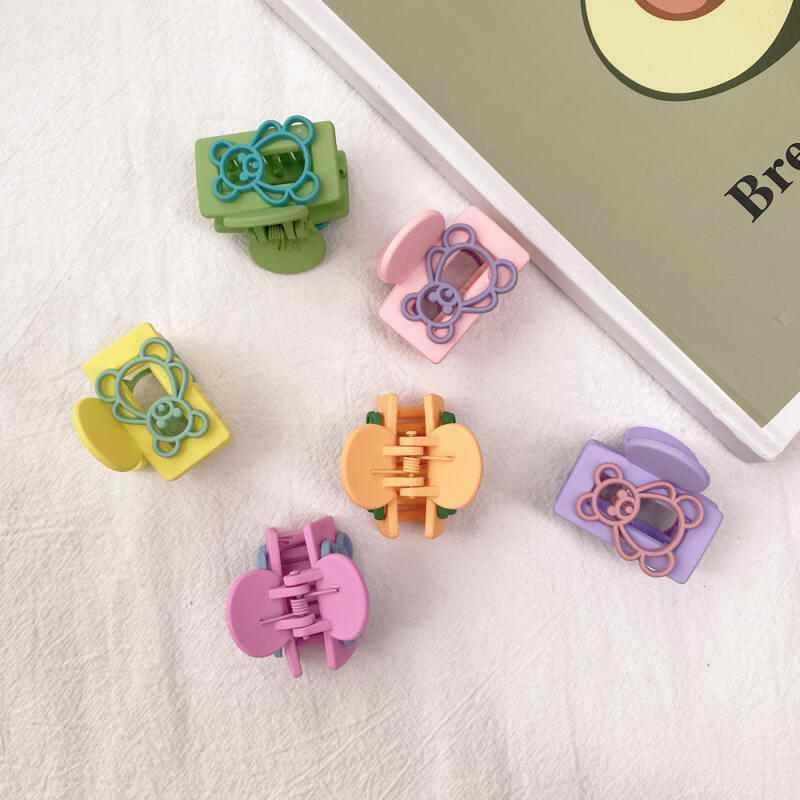 Matte Painted Square Teddy Bear Hair Clip Mini Half-Up Hairpin green