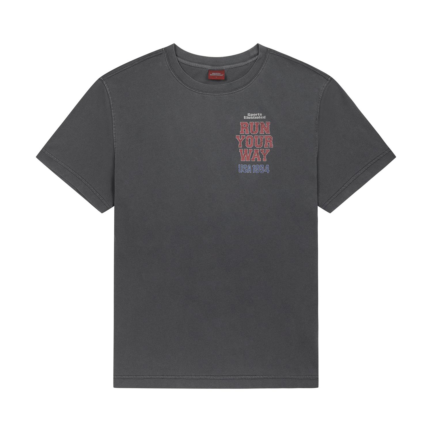 Sports Illustrated Multi-Sport Graphic Round T-Shirt (Dark Gray) S