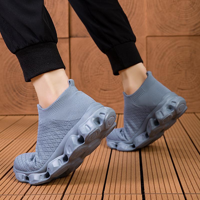 New Men's Sock Shoes Non-slip Platform Sneakers Men Light Casual Women's Socks Sneakers Big Size 46 zapatillas de deporte
