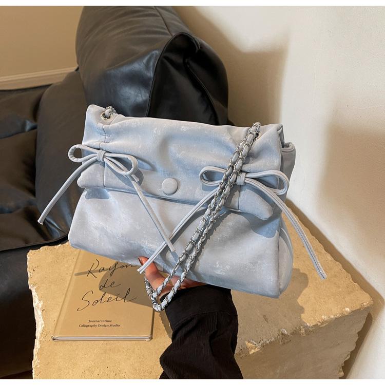 Koreanische Version der Retro-Mode Umhängetasche mit großem Fassungsvermögen 2024 neue Schleife kleine quadratische Tasche Nische High-End Schultertasche