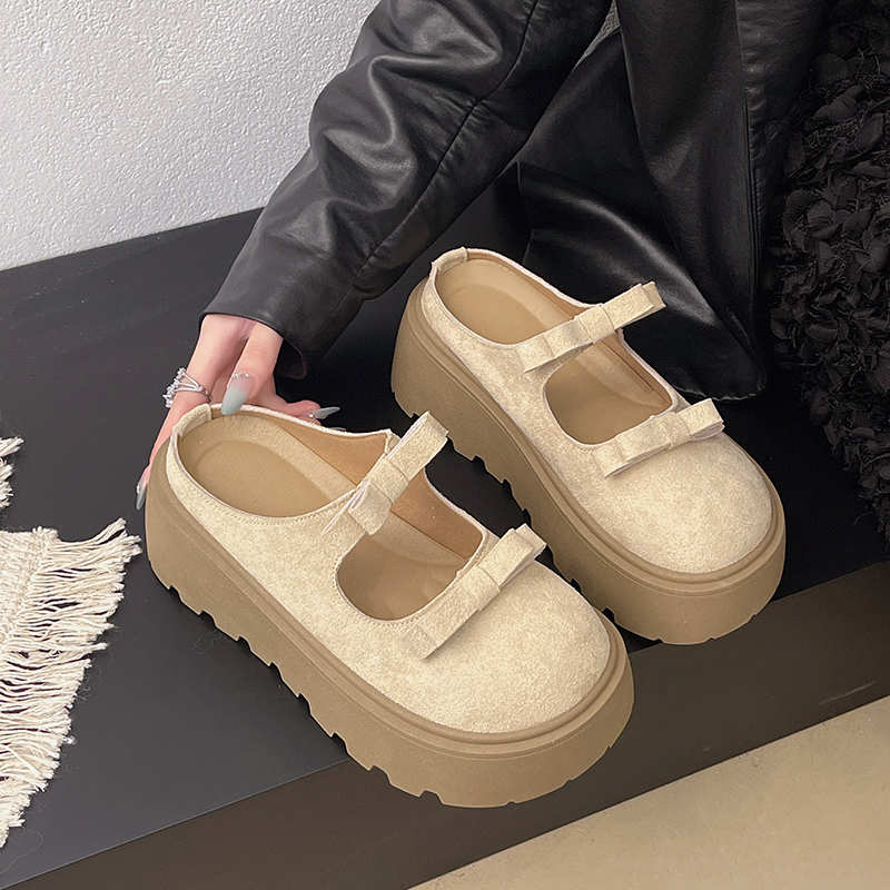 Mode Trägerlose Schneestiefel Coole Damen Sneaker Hausschuhe Sandalen Für den Strand Schuhe Flip Flops Für die Braut Sportartikel