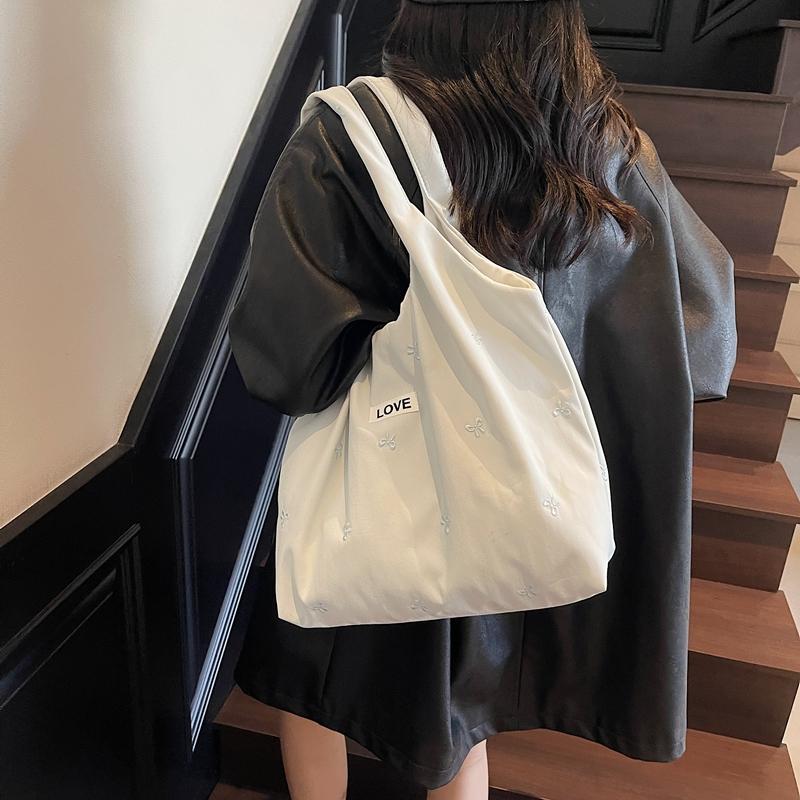 Women's Tote Bag Large Capacity Underarm Bag Bow Embroidery Shoulder Bag