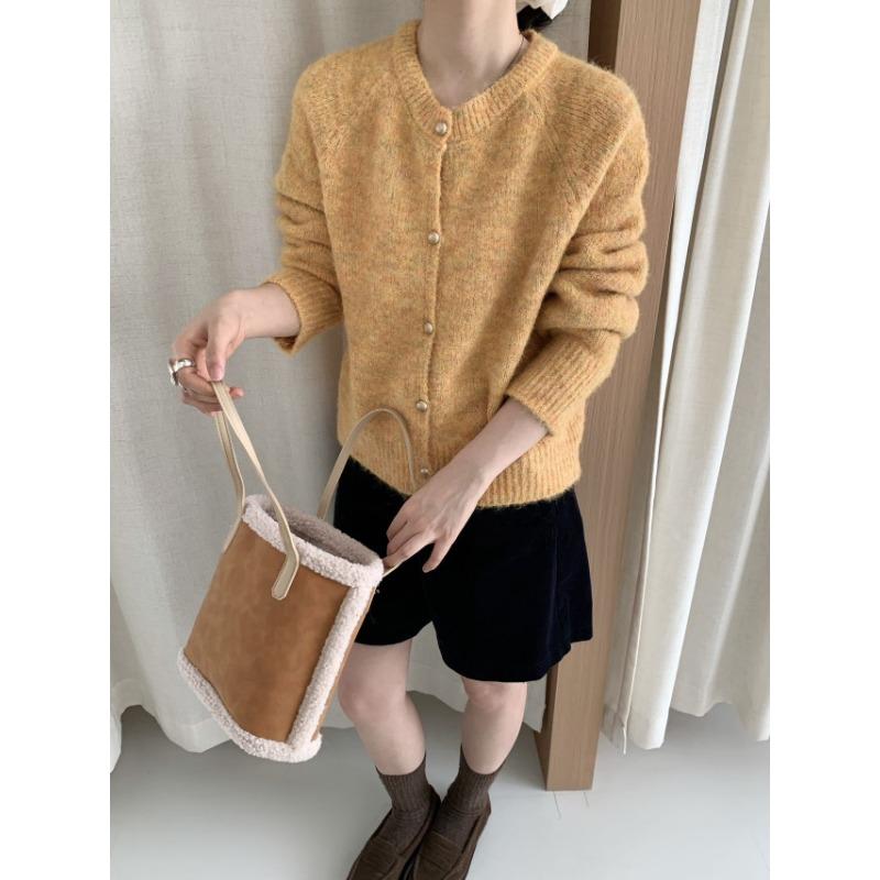Gentle wind solid color crew neck sweater jacket women's autumn and winter loose soft waxy milk FUFU knitted cardigan