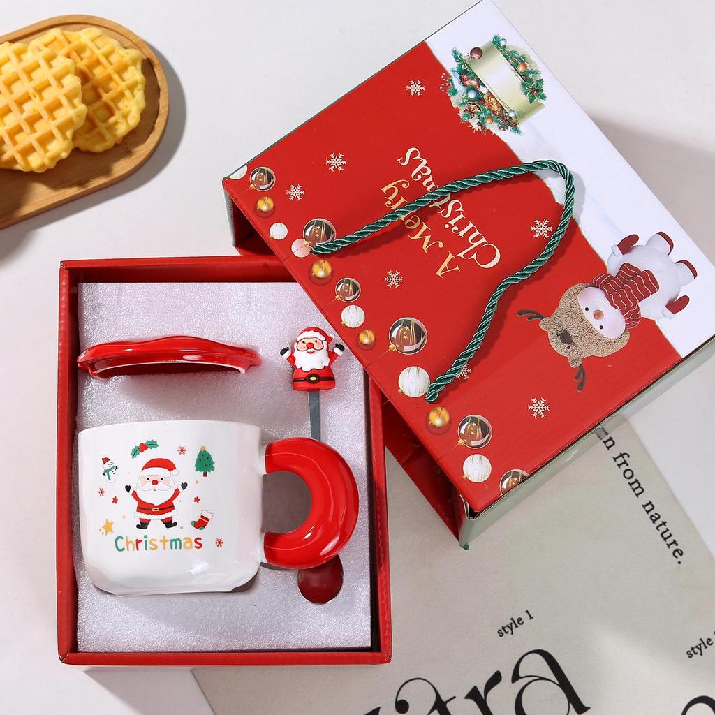 Santa Claus Ceramic Christmas Mug with Lid & Spoon - Cute Cartoon Design