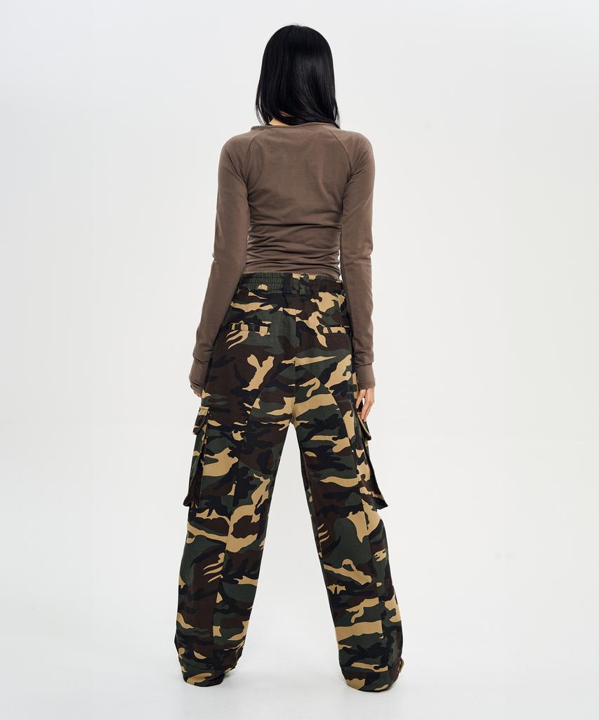 Woldeudillema Set-Up Military Pocket Cargo Pants (Camo)
