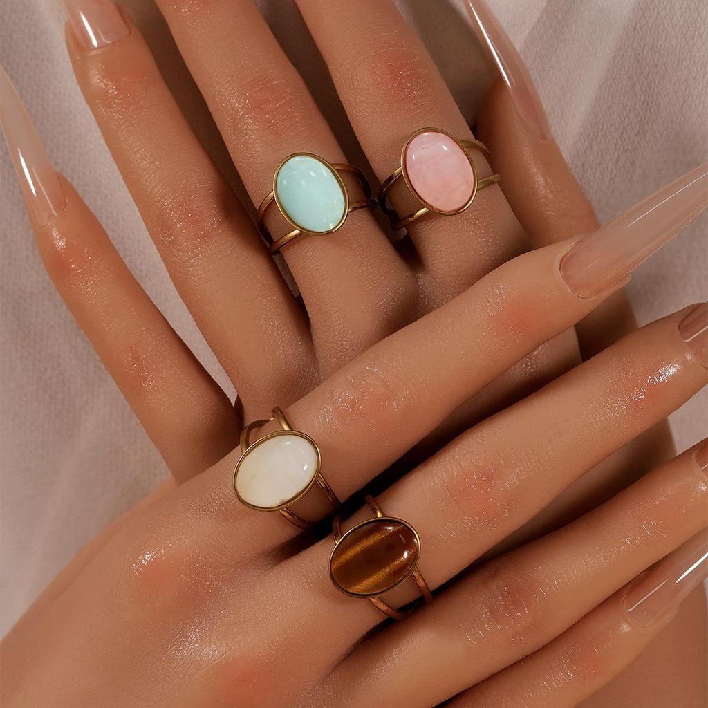 Anello Geometrico con Gemma Stile Palazzo Retrò: Anello in Acciaio Inossidabile con Intarsi di Pietre in Resina Colorata per Donna