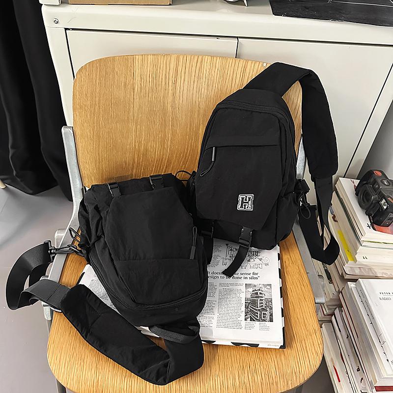 Brusttasche Herren Umhängetasche Damen Leichte Sport Schultertasche