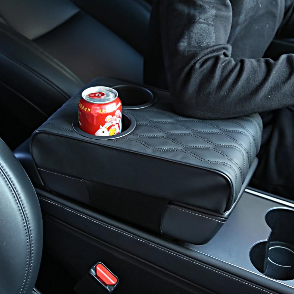 Auto Mittelkonsole Armlehnenkissen Weiche Bequeme Memory-Schaum Armlehnenkissenmatte mit 2 Getränkehaltern Universell für die meisten Autos