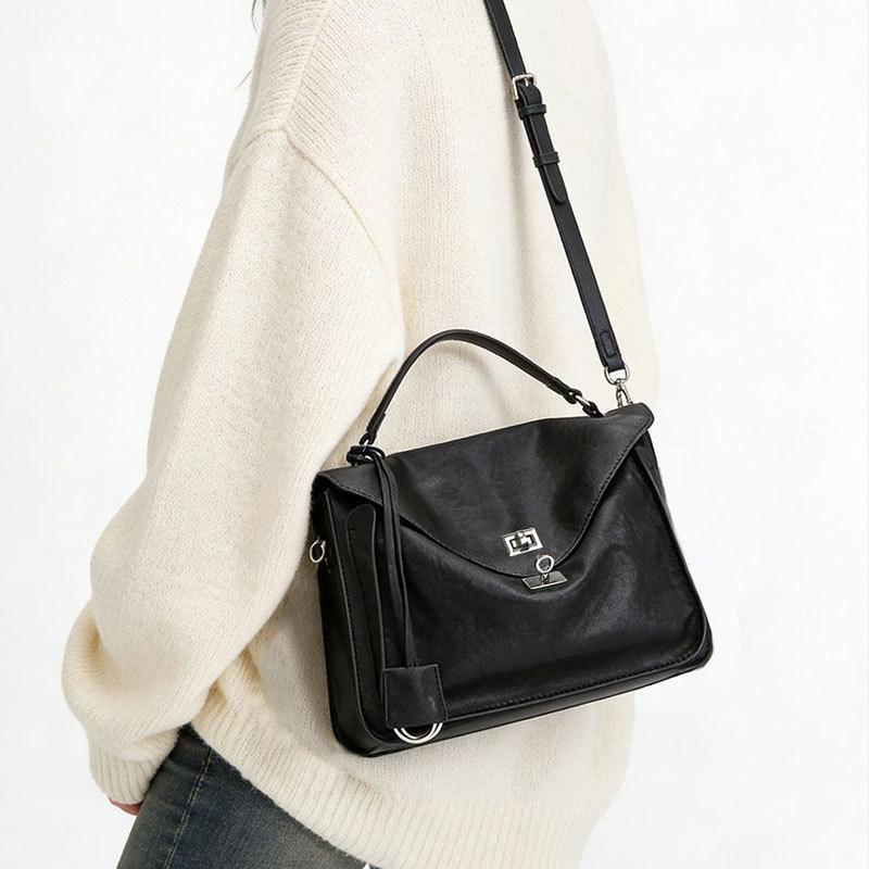Bags Women's Fashion Vegetable Tanned Soft Leather Light Luxury Women's Bags Large Capacity Bags Premium Messenger Bags Versatile Messenger Bags
