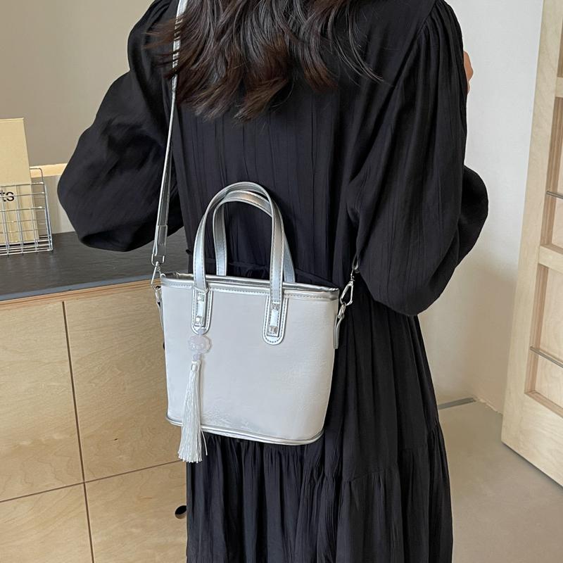 New Business Fashion Versatile Solid Black Silver Women's Bag Single Shoulder Bag Crossbody Bag
