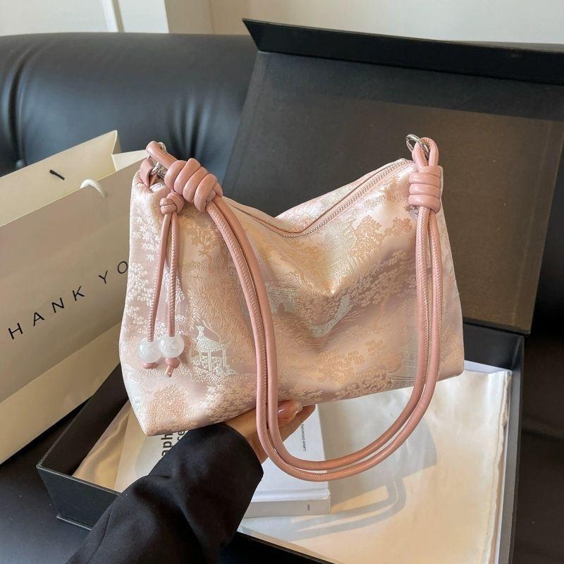 

New Chinese style soft surface large-capacity bag women s new summer fashion commuter shoulder crossbody bag розовый