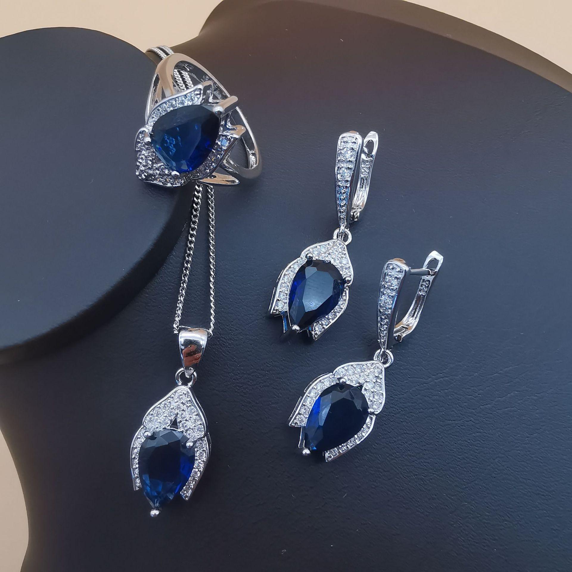 

Комплект украшений из трех грушевидных искр в европейском и американском стиле с кристаллами танзанита Ring size 8