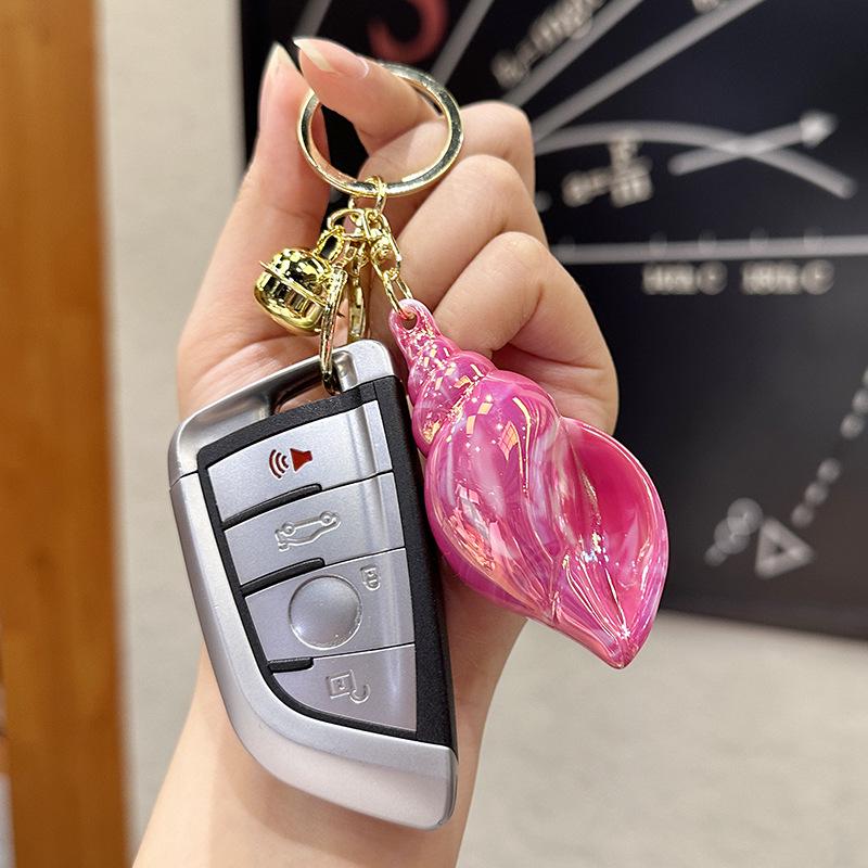 Colorful Acrylic Seashell Keychain Pendant - Cute and Exquisite for Girls' Bags & Car Pendants