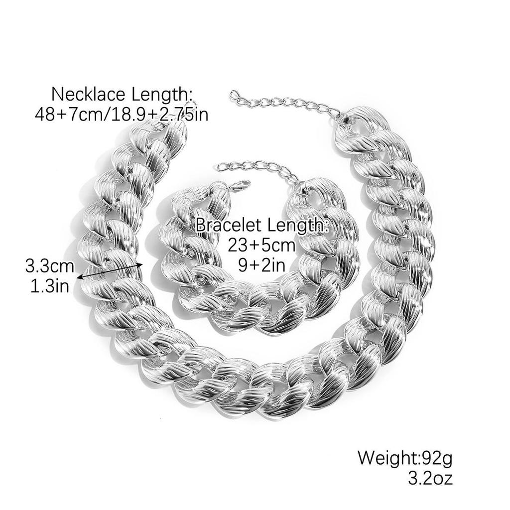 Exaggerated Hip-hop Acrylic Chain Necklace – Gold & Chain Accents for Women