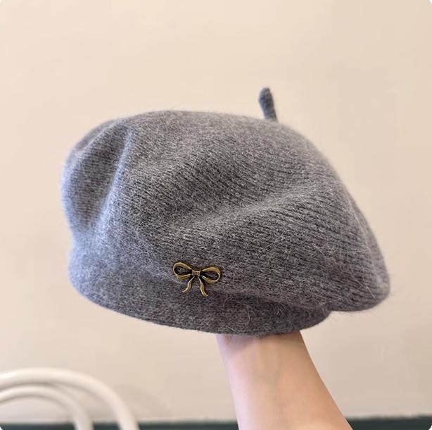 Autumn And Winter New Sweet And Versatile Style Retro Fashion Painter'S Hat Women'S Bow Rabbit Hair Knitted Beret
