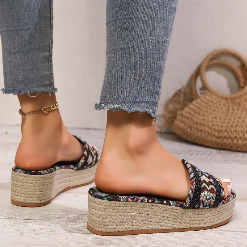 Fashion Women's Slope Heel Sandals Summer New Round Head Open Toe Cloth Surface Thick Sole Anti-slip Wear-resistant Slippers