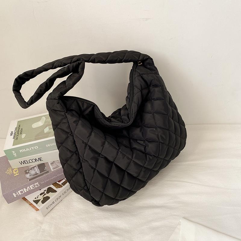 Sac à vêtements en coton grande capacité, sac bandoulière, sac de travail, nouveau sac à bandoulière automne et hiver, sac nuage personnalisé décontracté pour femme