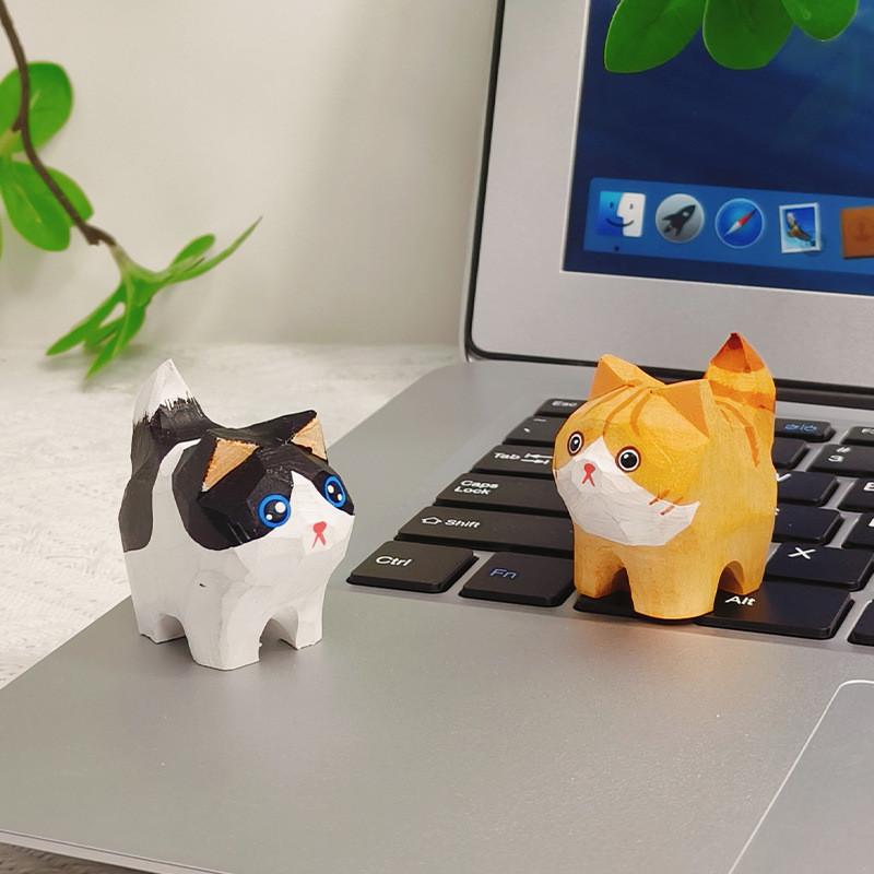 Wooden Cat And Corgi Handcrafted Figurine With Carving Art For Gift Giving And Home Decor