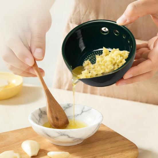 Vitlökskvarn Örtavskalare Multihål Enkel Vitlöksslangare Stamurtagare Kompakt Köksverktyg för HemmaMatlagning