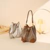 Bolsas femininas – Bolsas de alças curtas