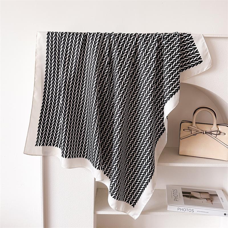 New Letter Diagonal Silk Pattern 91 Large Square Scarf Printed Imitation Silk Fashionable Versatile Shawl Outer Headscarf Scarf