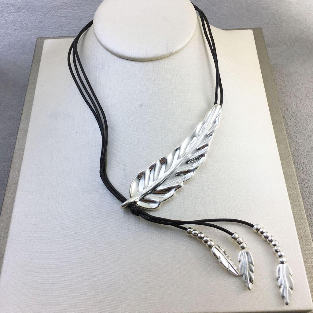 Spain UNOde50 Feather Leather Necklace - Popular Cross-Border E-commerce Item