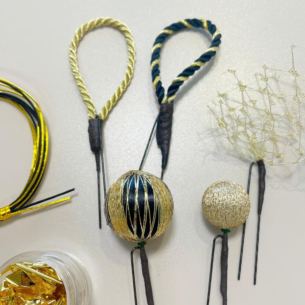 Black and Gold Hair Ceremony Hair Tamakanzashi Hairpin with Mizuhiki and Gold Braided Graduation Japanese Wedding Ornament, Coming-of-Age Accessory,