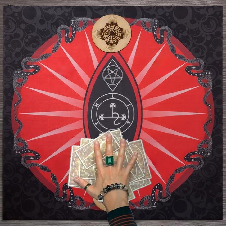 Symbol Snake Astrology Tablecloth Altars Cloth Square Divinations Card Table Cloth Witchcrafts Deck Cloth Enduring
