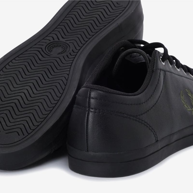 Fred Perry Mens Triple Black Sneakers Baseline Leather Sfpm2437311 W90