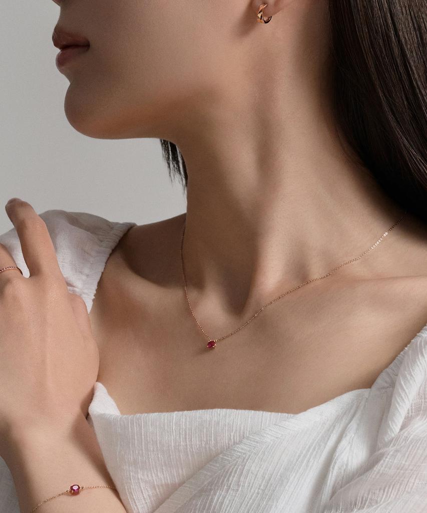 Lloyd Ruby Bar 10K Gold Necklace Lnf25006D