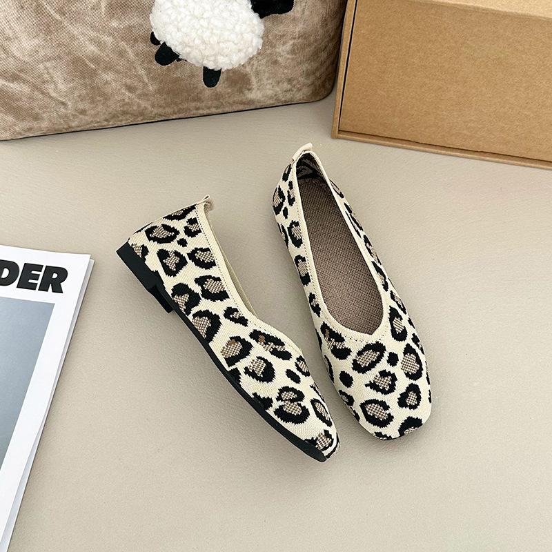 Fashion Women Leisure Flats Summer Autumn Flat Shoes Breathable Knitted Leopard Print Slip-on Female Daily Walking Driving Loafers