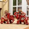 2 Figuras de Elefante Como Presentes Decoração de Mesa Esculturas de Animais Colecionáveis em Resina para Espaço de Vida